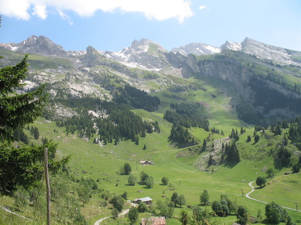 Hotel Bellachat La Clusaz Luaran gambar